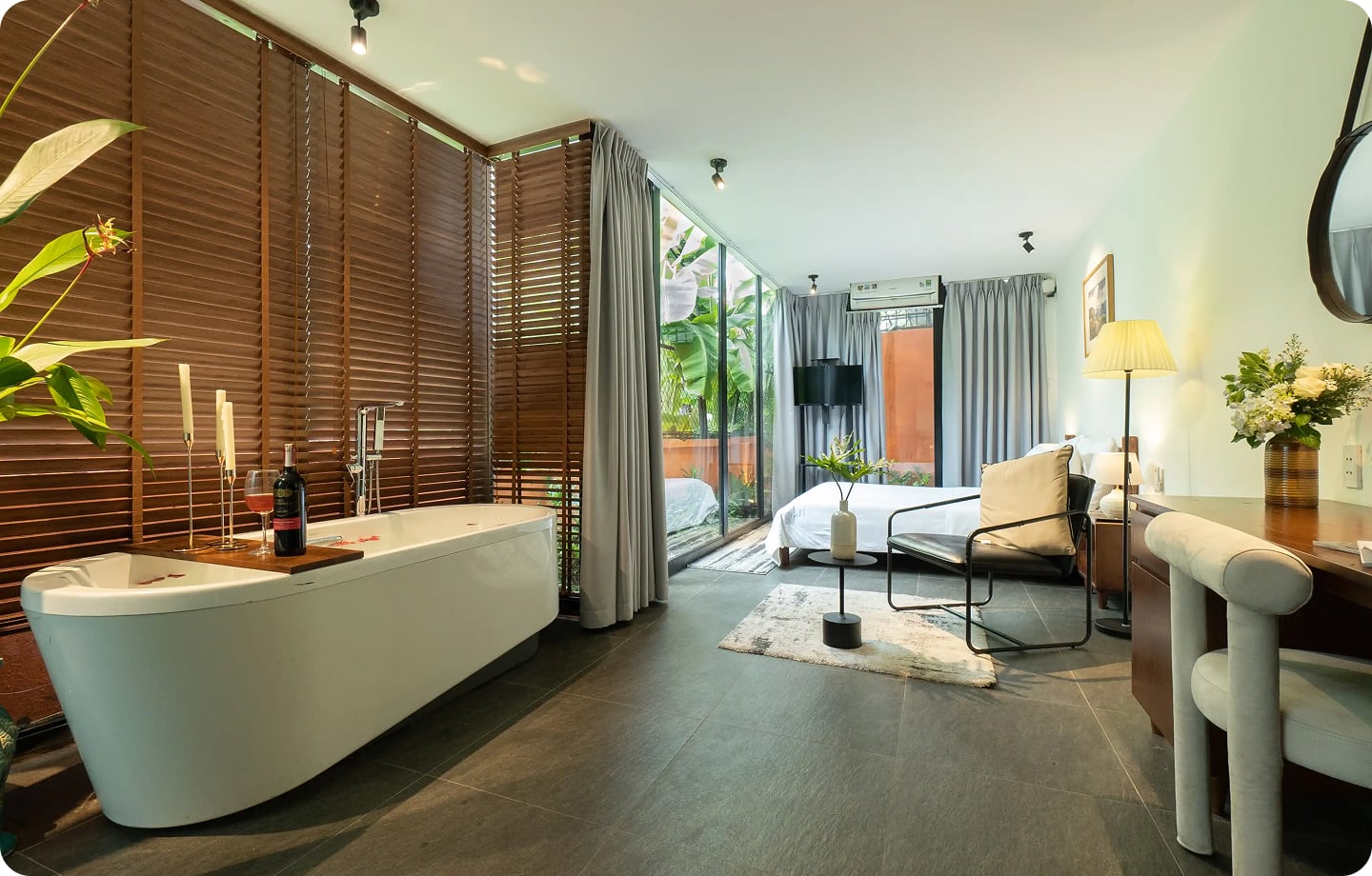 Căn hộ 02 phòng ngủ – Phổ Quang