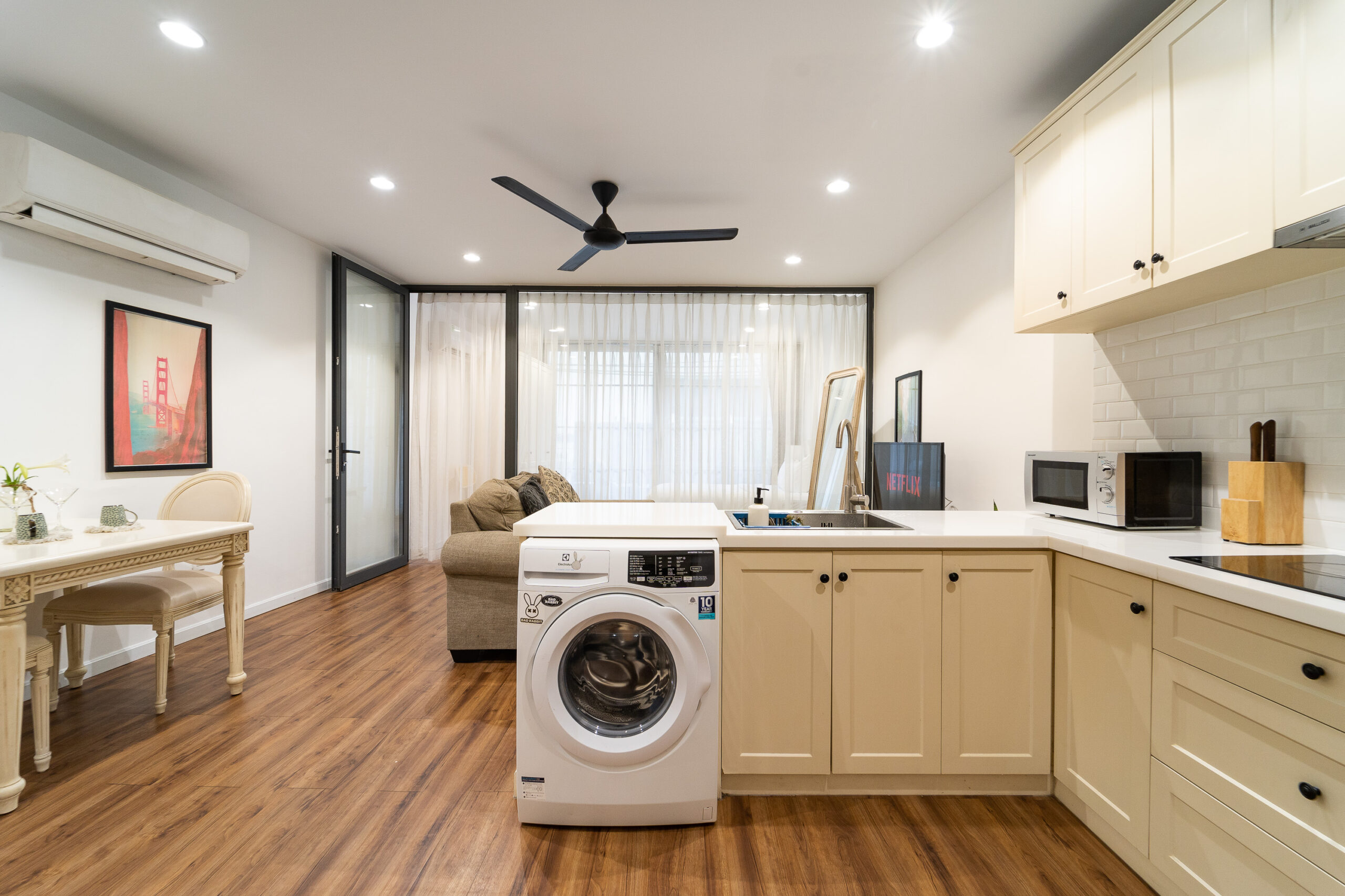 GEM -1 BEDROOM WITH BALCONY -101